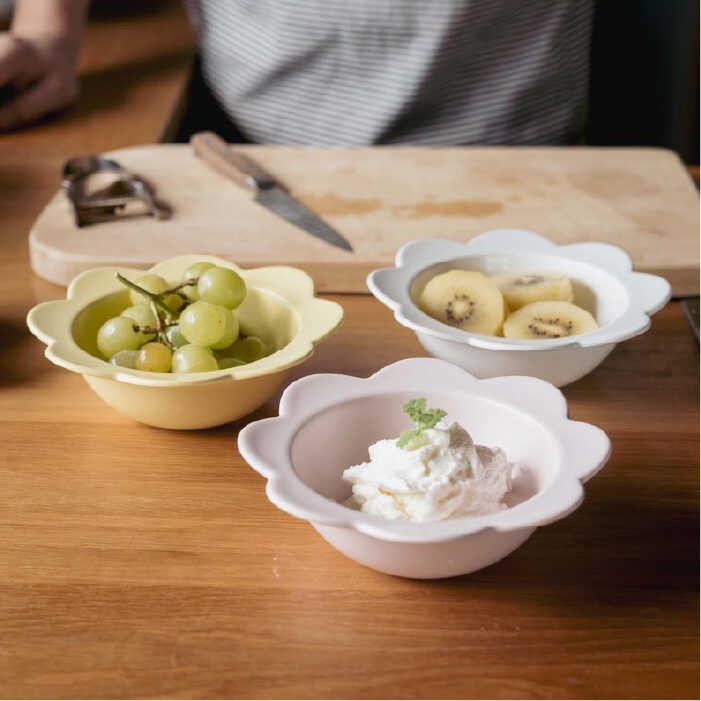 [Furusato Nozei] [Hasami ware] Yokubari Bowl 3-color set Tableware Plate [Irodori] [KE18] 22,000 yen 22,000 yen 20,000 yen level