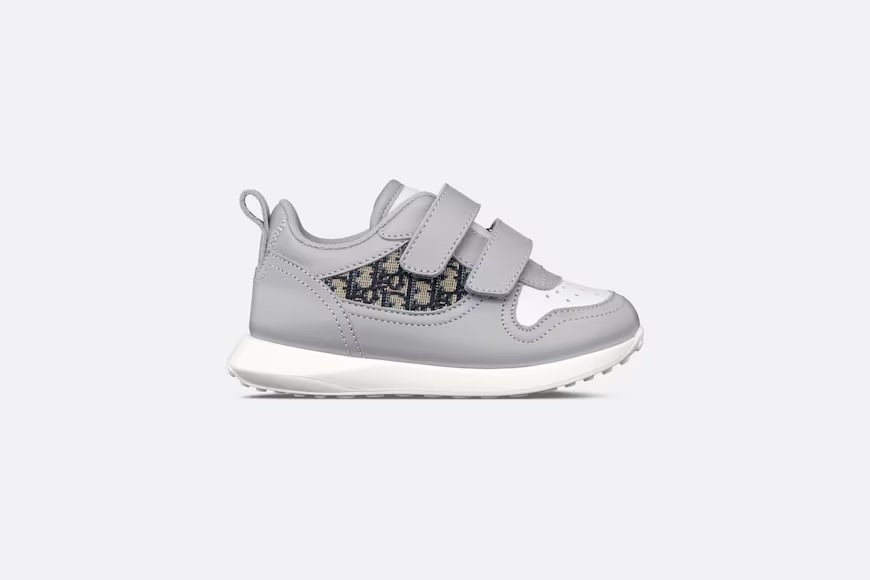 "B25 RUNNER" shoes.  Gray and white smooth calfskin with beige and black Dior Oblique flowers.  Numbering: 3WBS45SHOB_Y43C